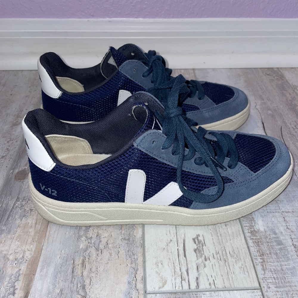 VEJA Blue Suede Trainers/Sneakers